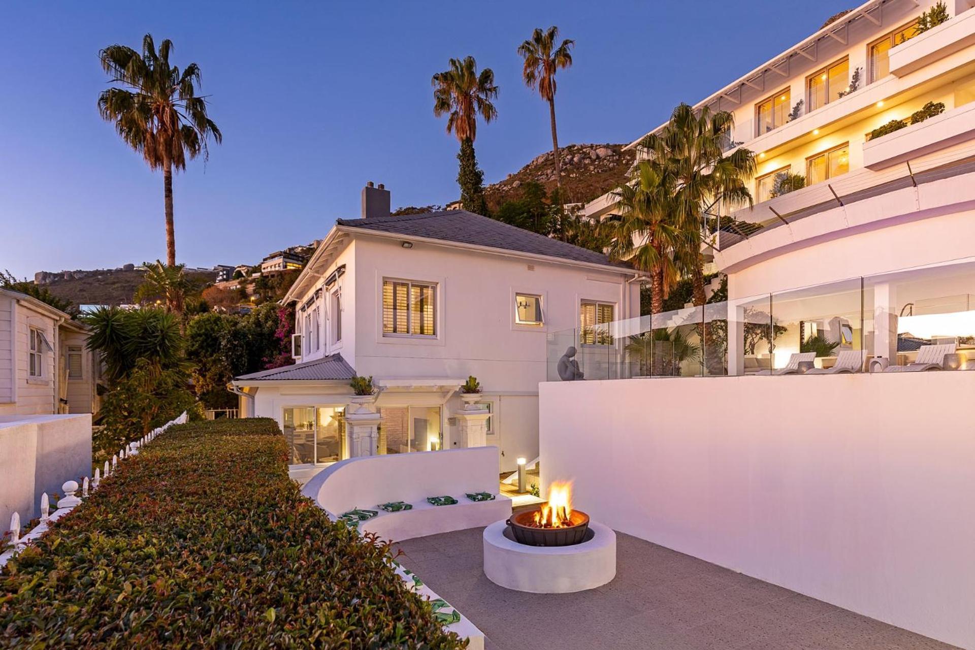 Clifton Yolo Spaces - Clifton Beachfront Apartments ケープタウン エクステリア 写真