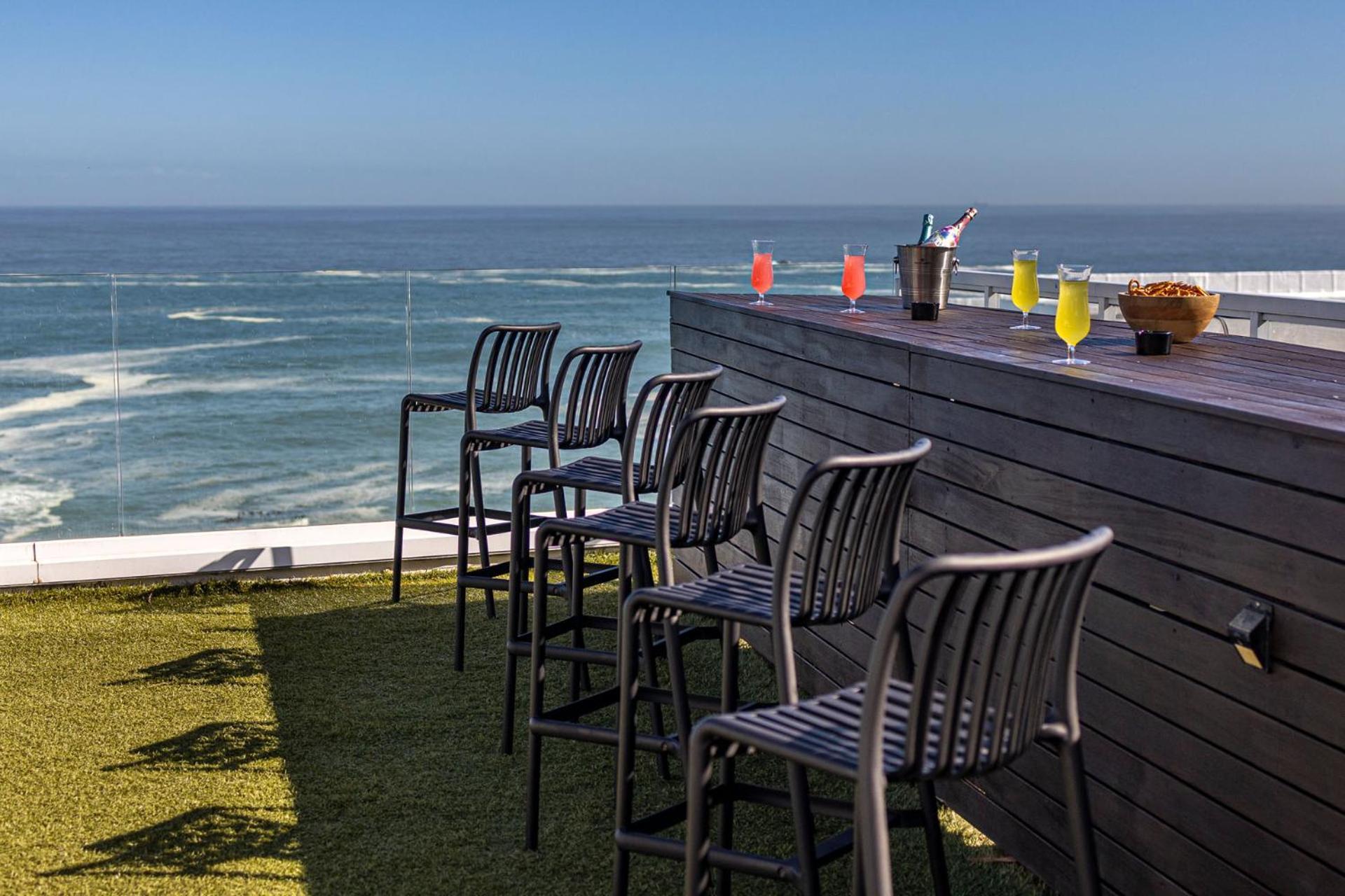 Clifton Yolo Spaces - Clifton Beachfront Apartments ケープタウン エクステリア 写真