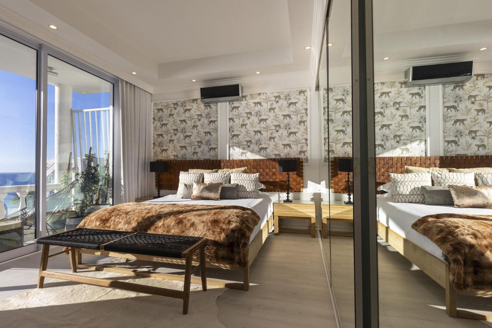 Clifton Yolo Spaces - Clifton Beachfront Apartments ケープタウン エクステリア 写真